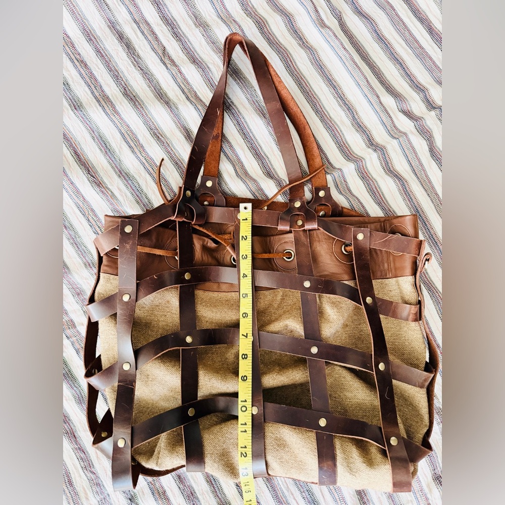 A TOTAL STEAL! Parisian Brown Leather Lattice Tote w/ Canvas Insert - Picture 7 of 7